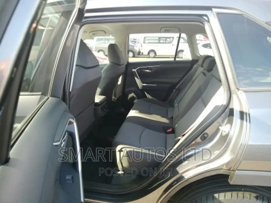 Toyota RAV4 2019 Gray