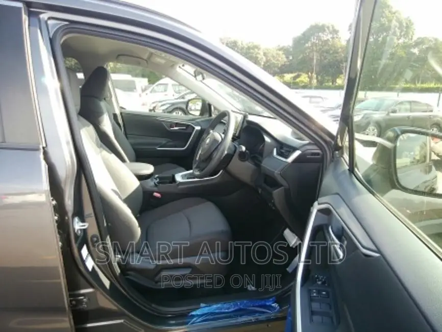 Toyota RAV4 2019 Gray
