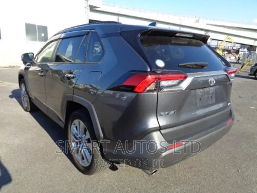 Toyota RAV4 2019 Gray