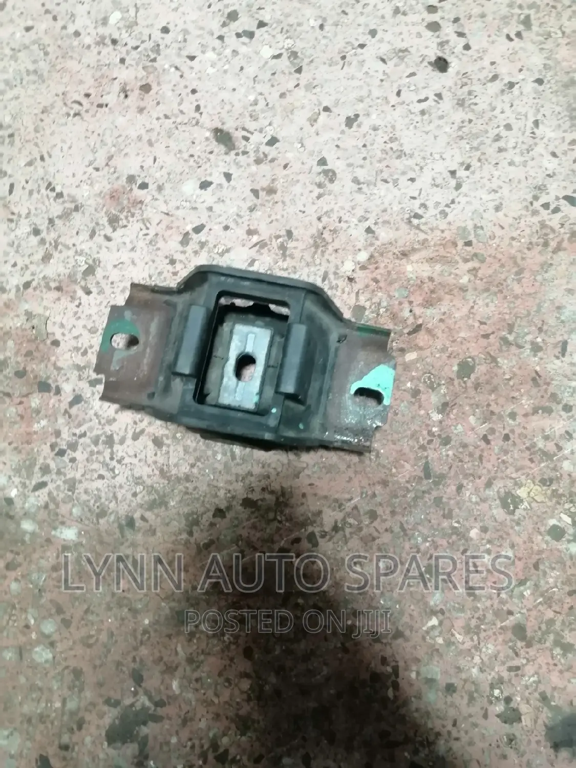 Mazda Verisa Gearbox Mountain