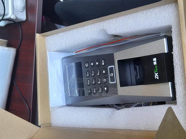 **New F18 Fingerprint Access Control F18 - main view