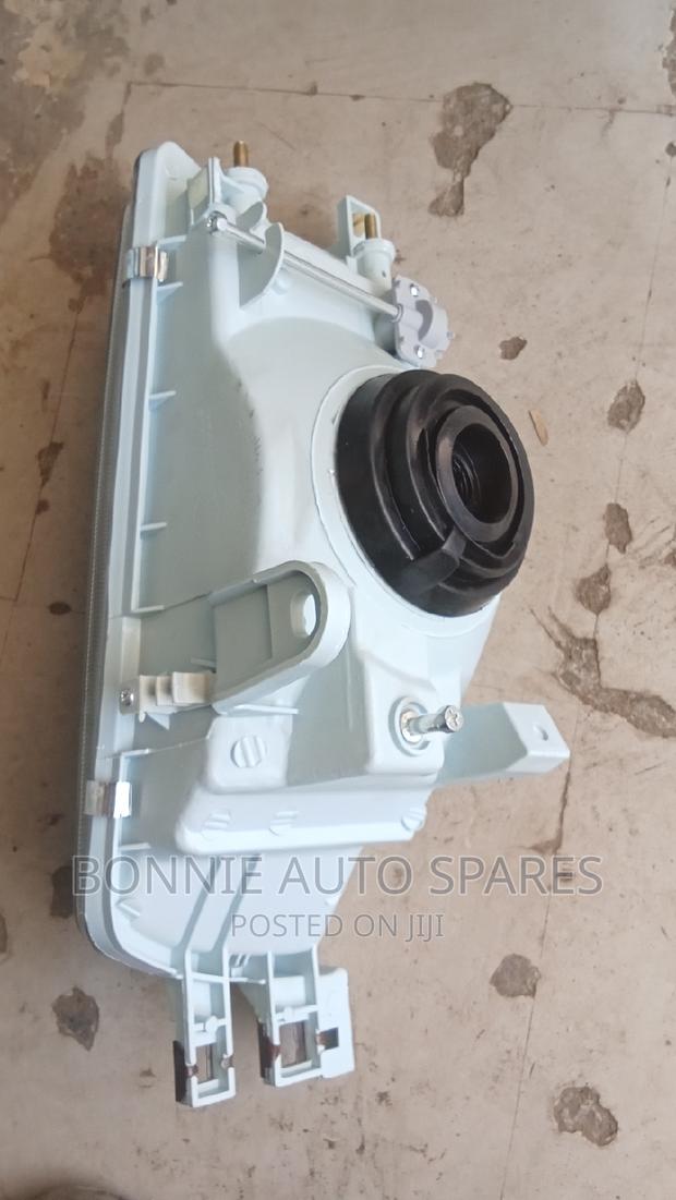 Toyota Ae90/91 Headlight Glass - thumbnail 2