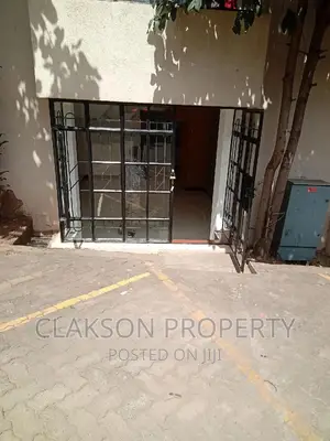 1bdrm Bedsitter in Riara Road, Kilimani for rent