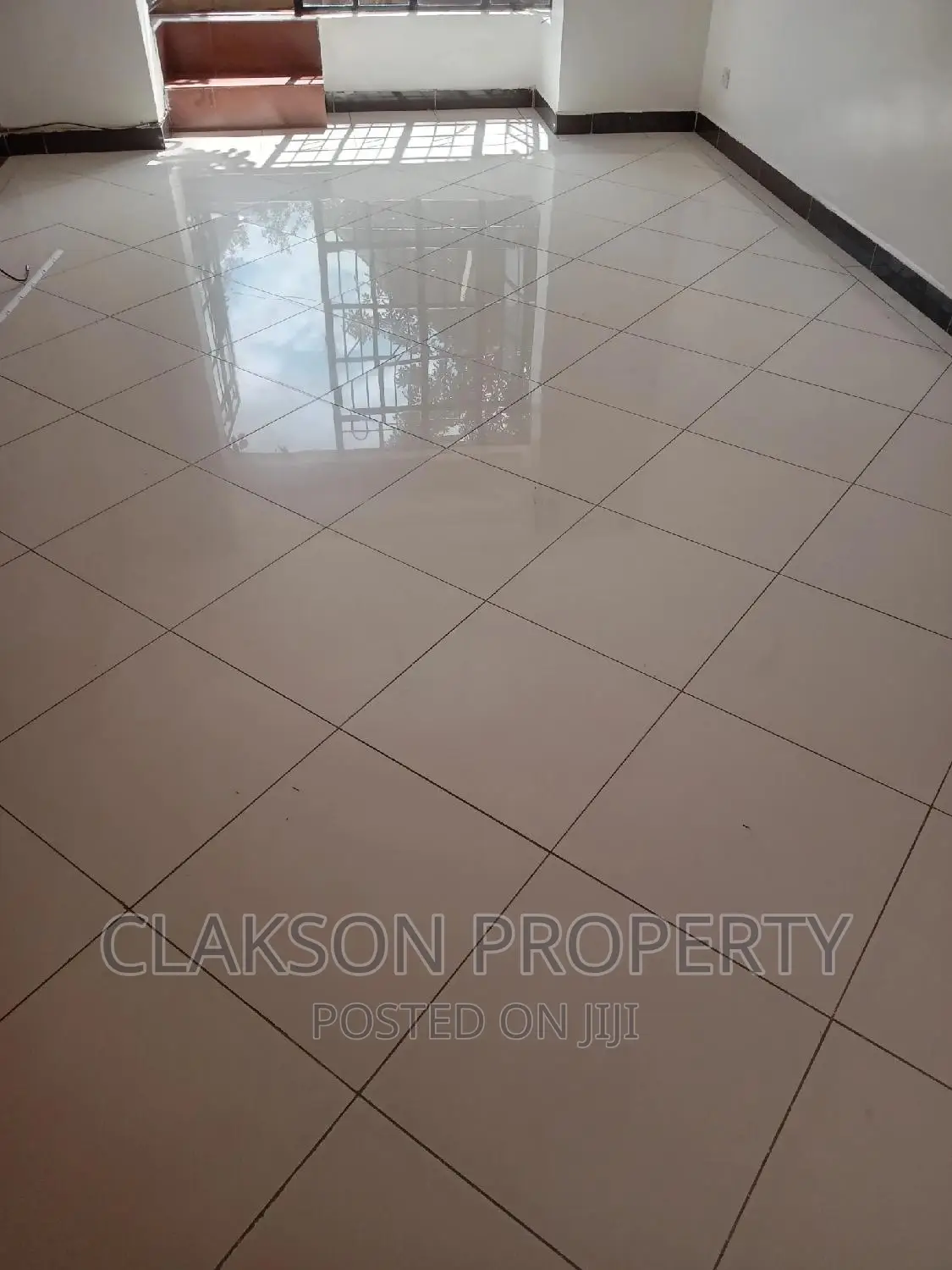 1bdrm Bedsitter in Riara Road, Kilimani for rent
