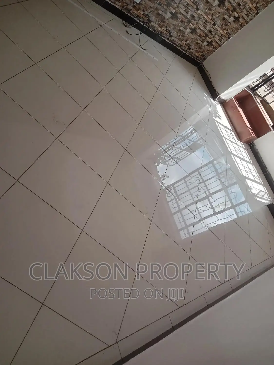 1bdrm Bedsitter in Riara Road, Kilimani for rent