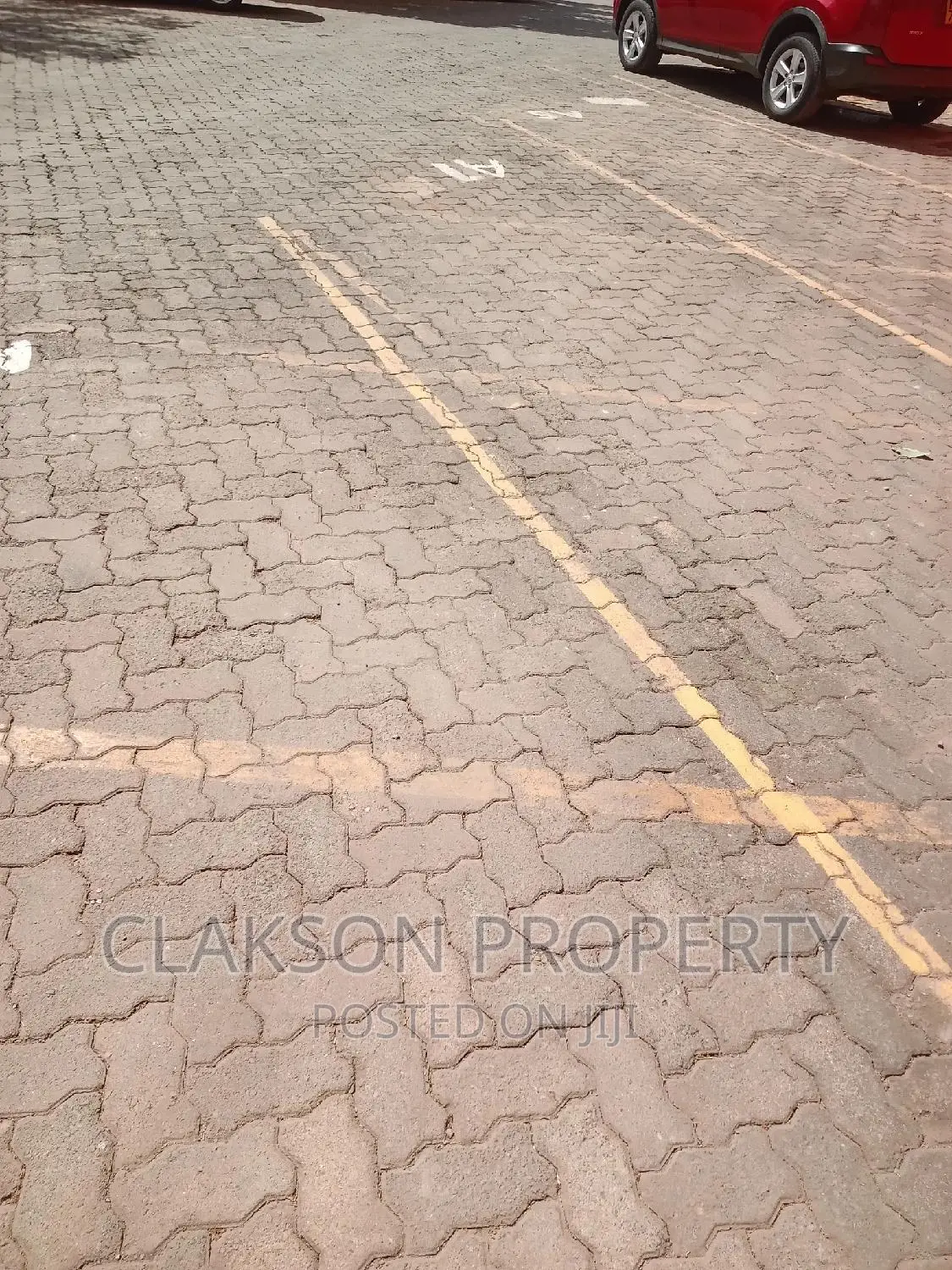 1bdrm Bedsitter in Riara Road, Kilimani for rent