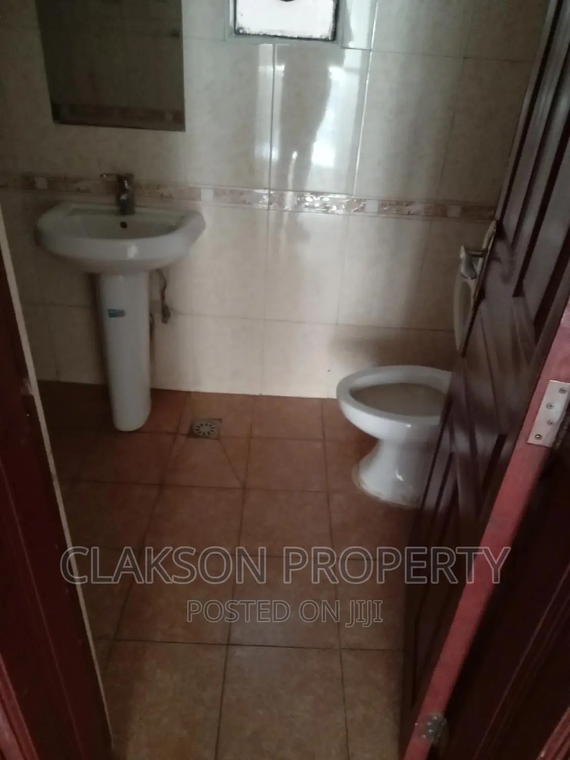 1bdrm Bedsitter in Riara Road, Kilimani for rent