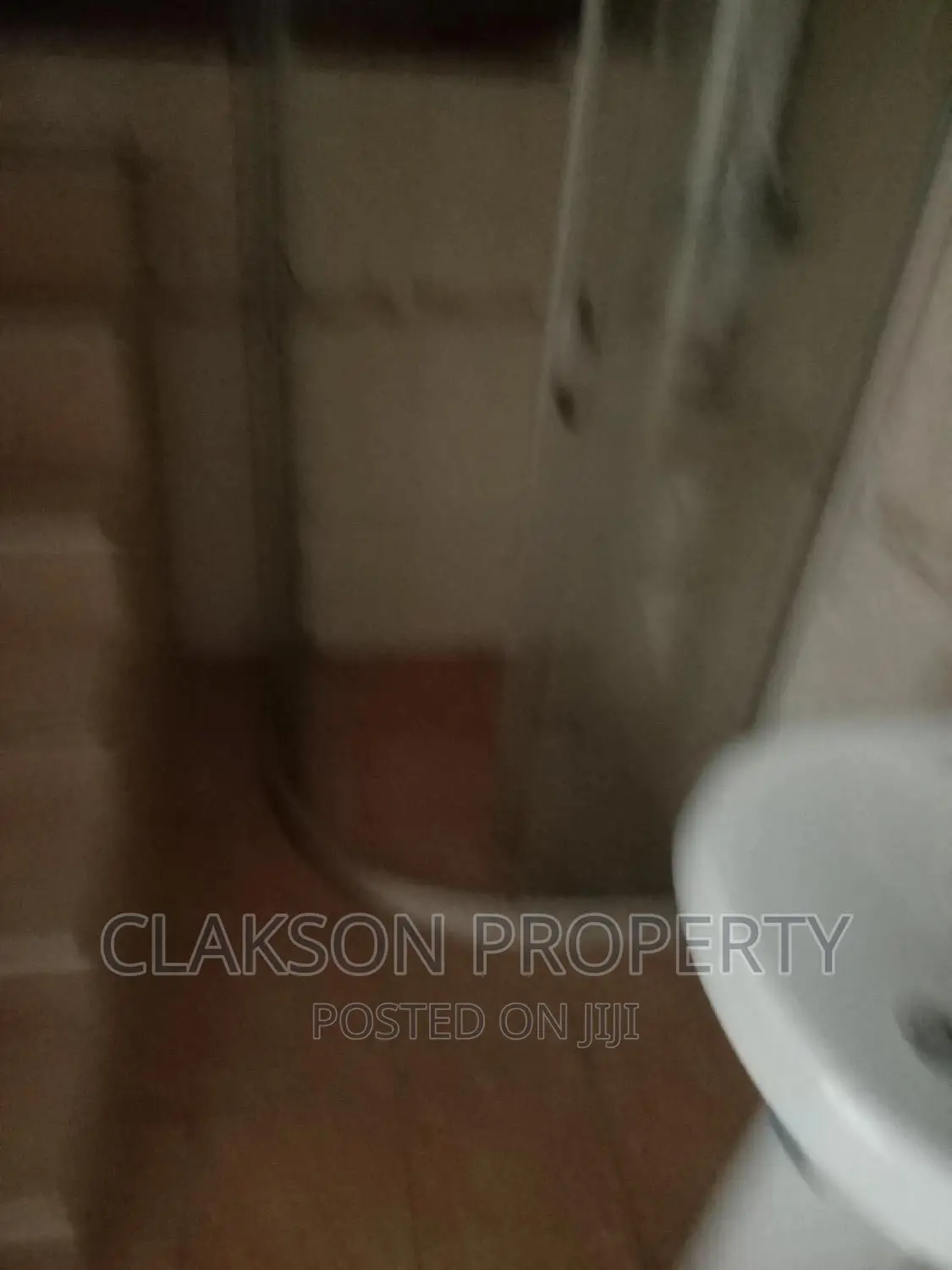 1bdrm Bedsitter in Riara Road, Kilimani for rent