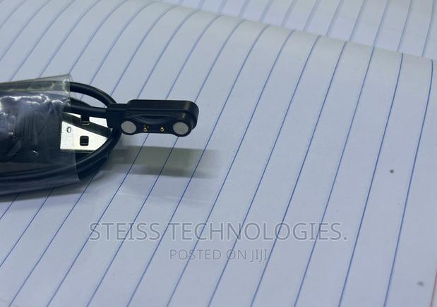 Oraimo Magnetic Smartwatch Charger. - thumbnail 2