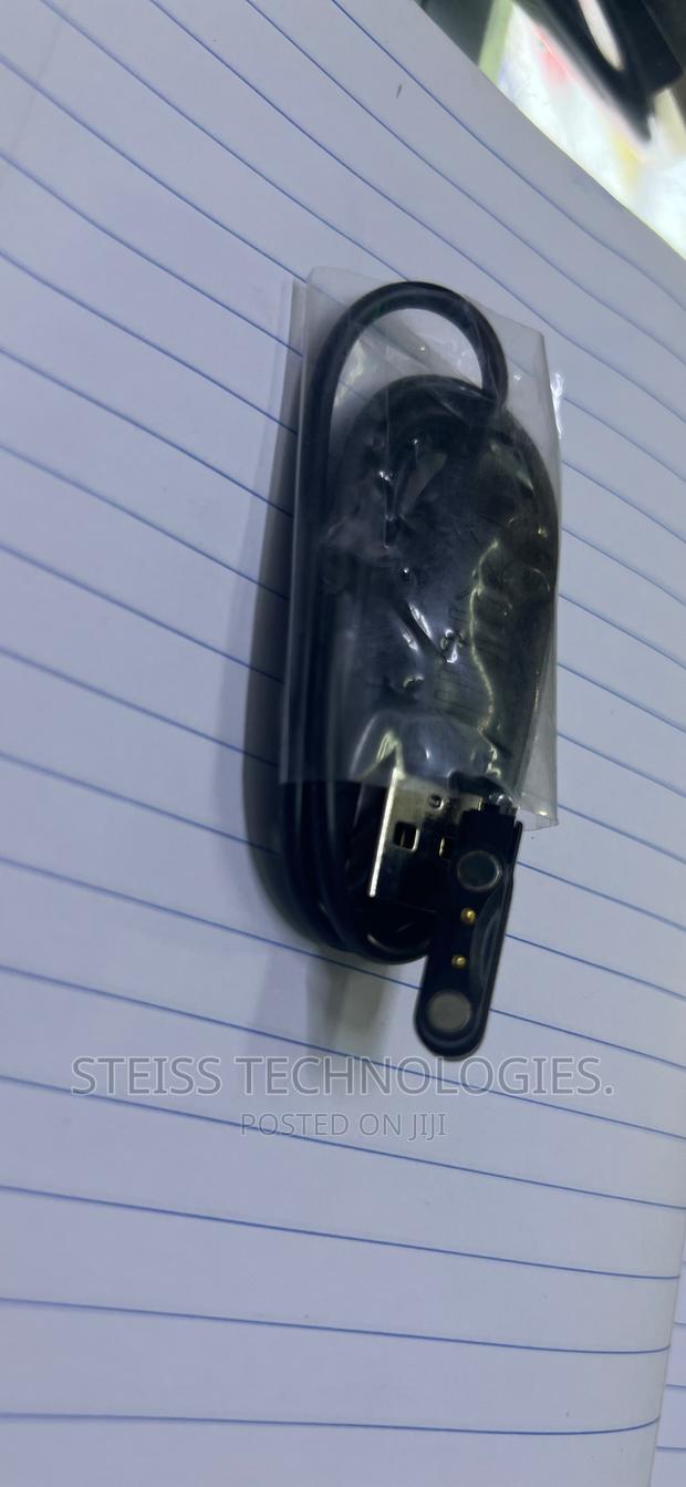 Oraimo Magnetic Smartwatch Charger. - main view