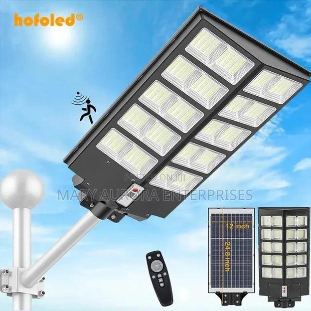 1000 Watts Solar Streetlight - thumbnail 3