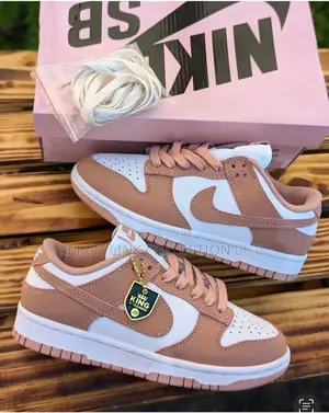 Nike SB Rose Whisper