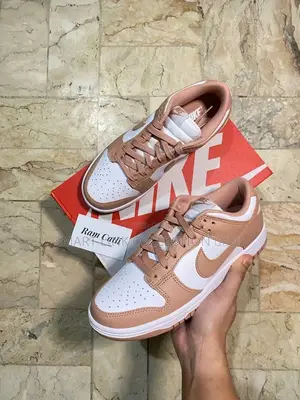 Nike SB Rose Whisper
