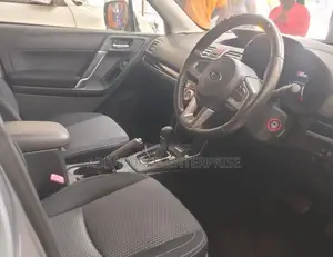 Subaru Forester 2.5i AWD 2017 Gray