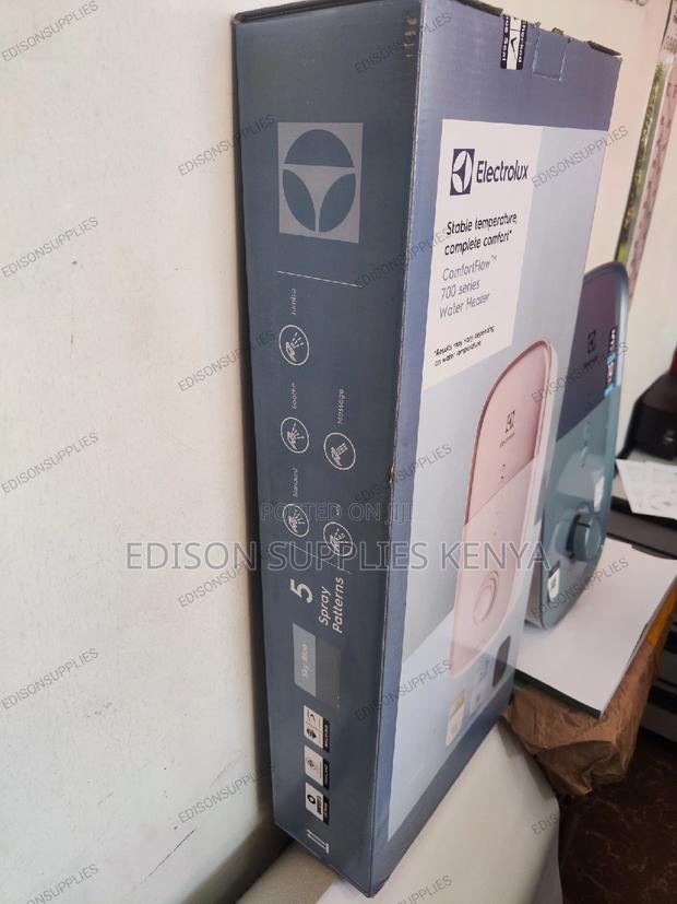 Electrolux Tankless Water Heater Wall Mounted Instant Shower - thumbnail 4