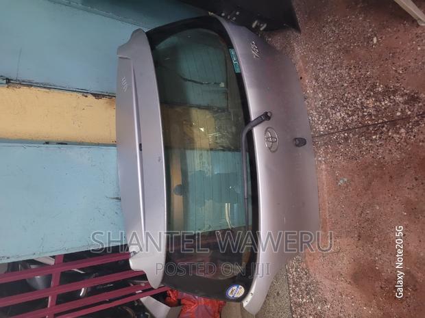 Vitz 2005 Boot