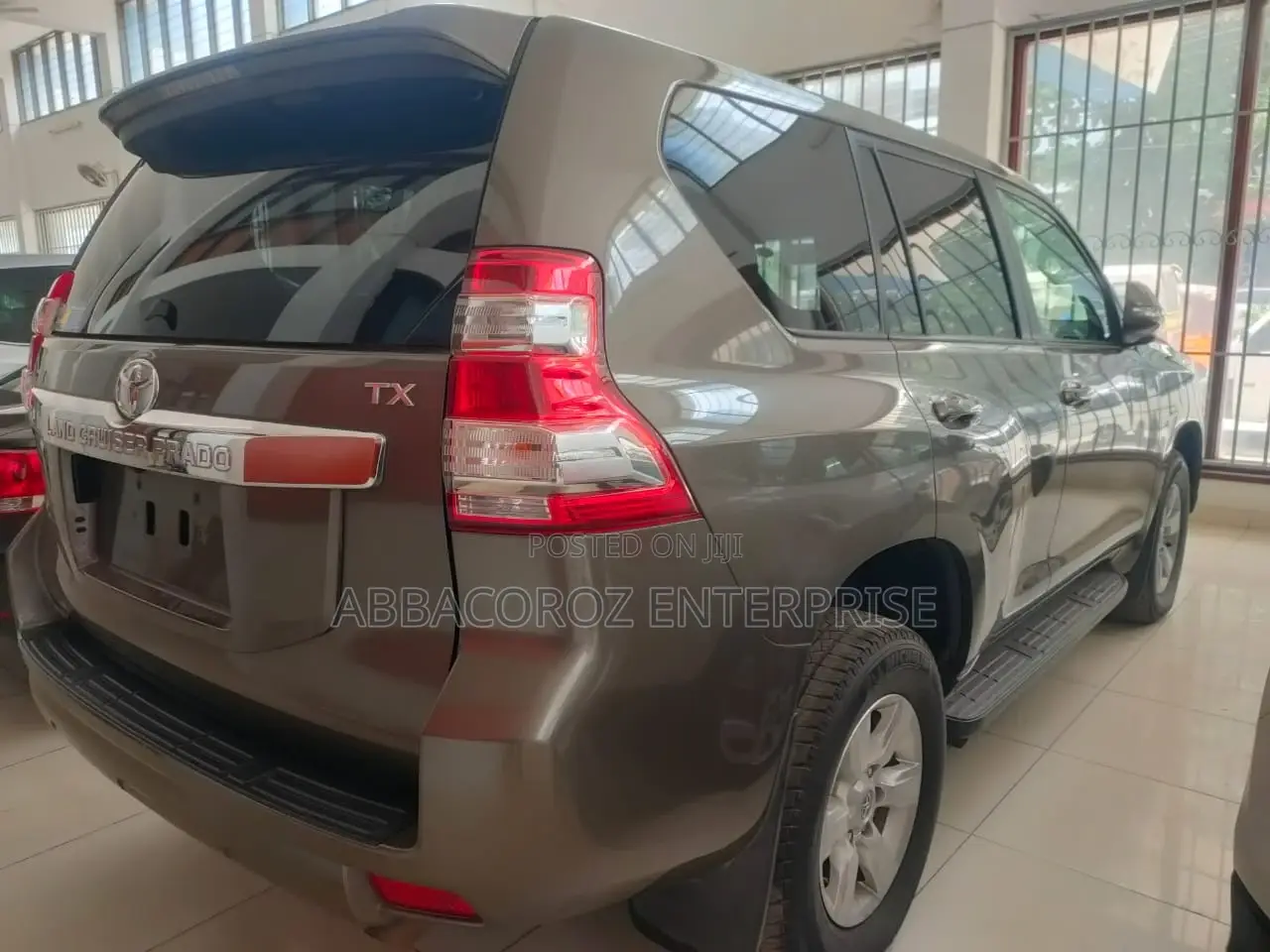 Toyota Land Cruiser Prado 2017 Brown