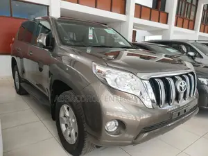 Toyota Land Cruiser Prado 2017 Brown