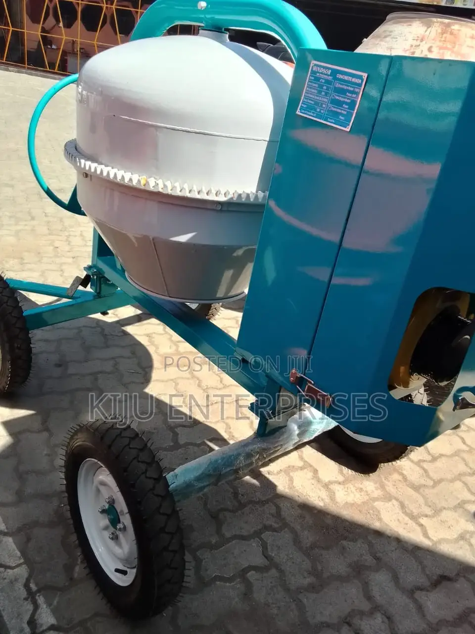 Windsor Concrete Mixer 400litres Available Now
