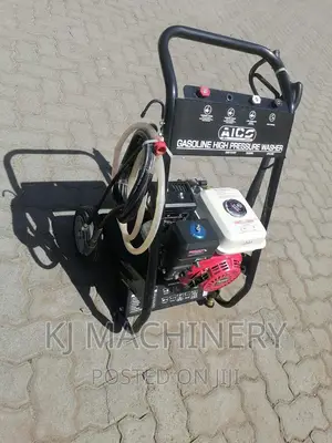 Gasoline Powered Carwashmachine Aico Brand 3300psi
