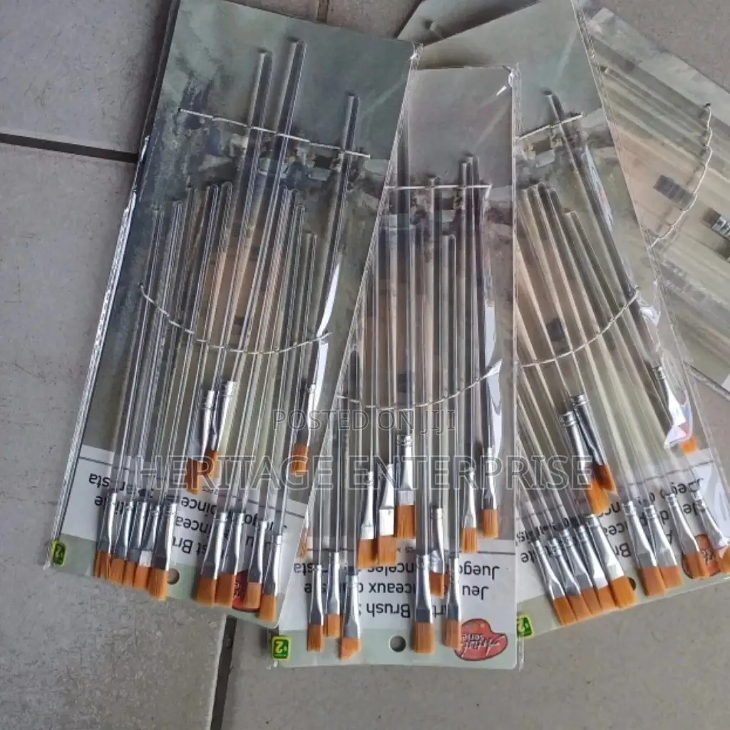 Paint Brush 12 PCS Per Set at 