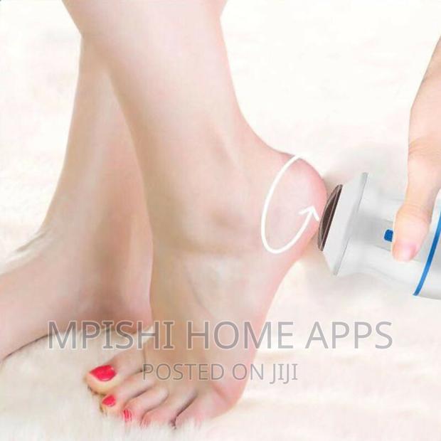 Rechargeable Callus Remover - thumbnail 3