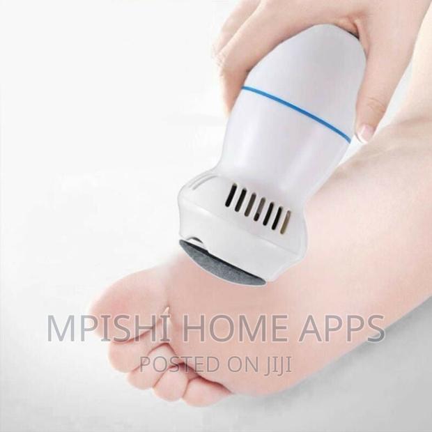 Rechargeable Callus Remover - main view