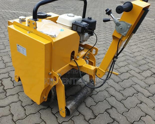 Honda Engine Petrol Powered Single Drum Roller - thumbnail 3