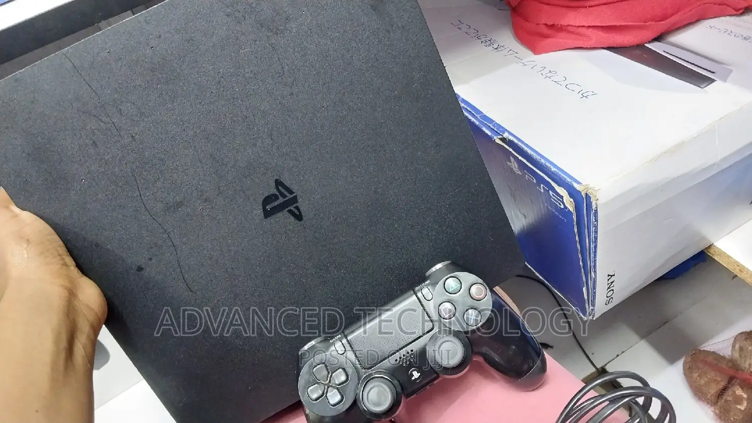 Used Ps4 Slim 500gb + Controller