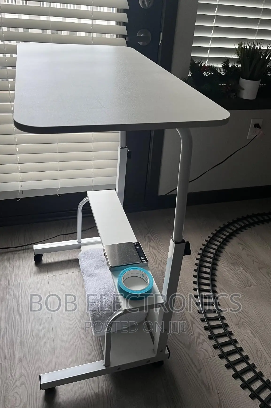 Adjustable Height Laptop Desk