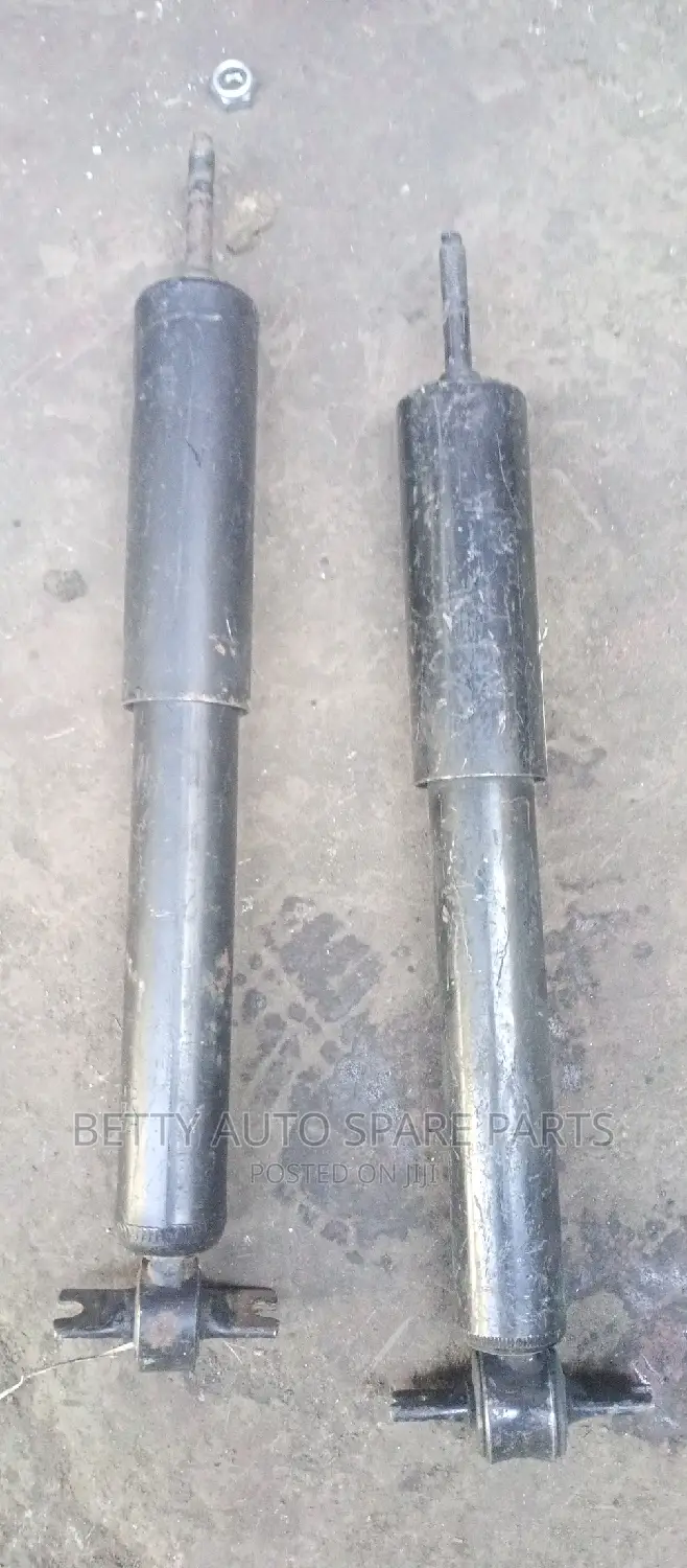 Toyota Towanace Front Shocks
