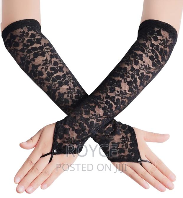 Fingerless Lace Arm Sleeve Gloves - main view