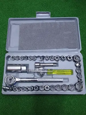 Socket Wrench Set (40pcs)