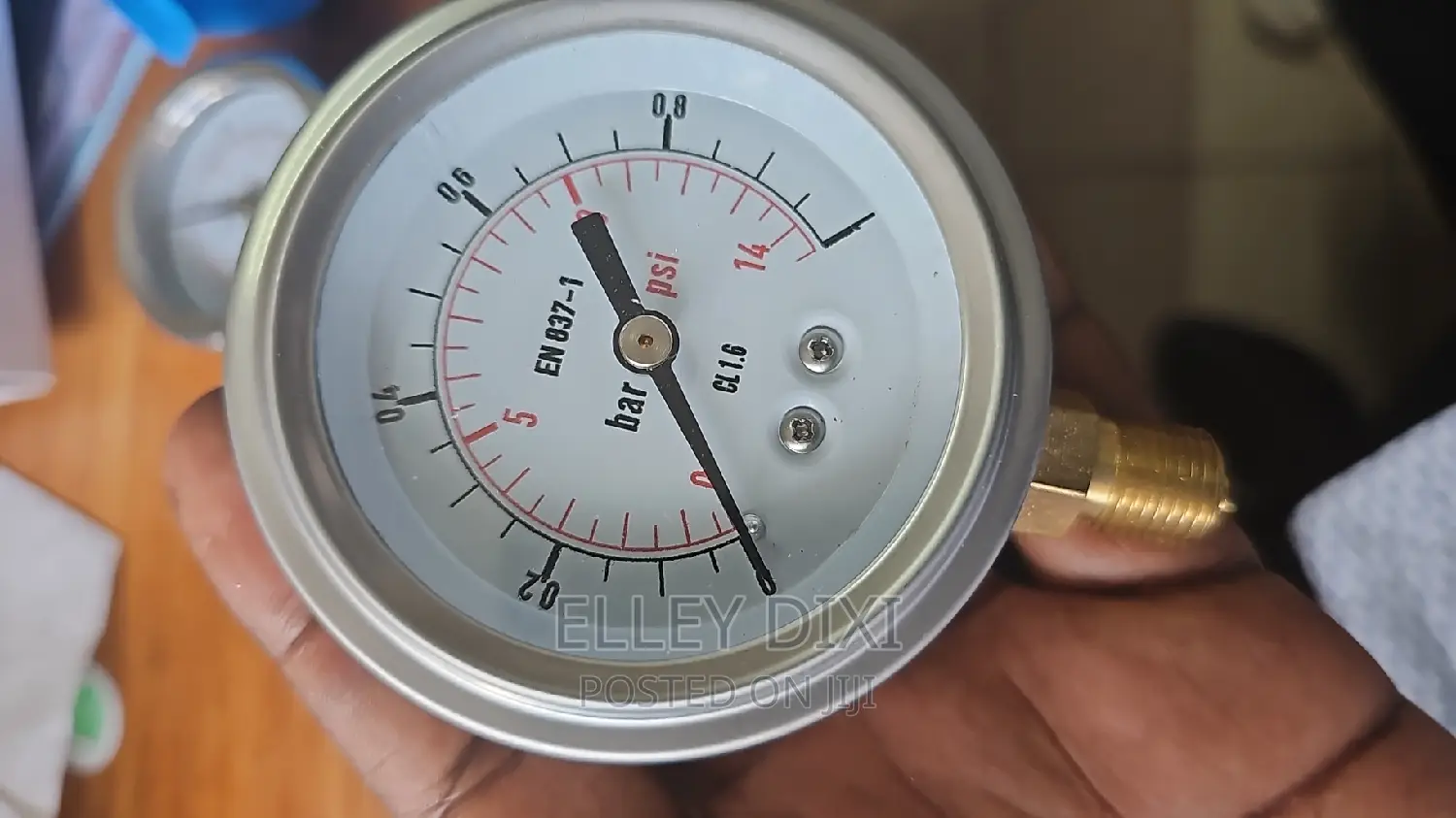 Pressure Gauges