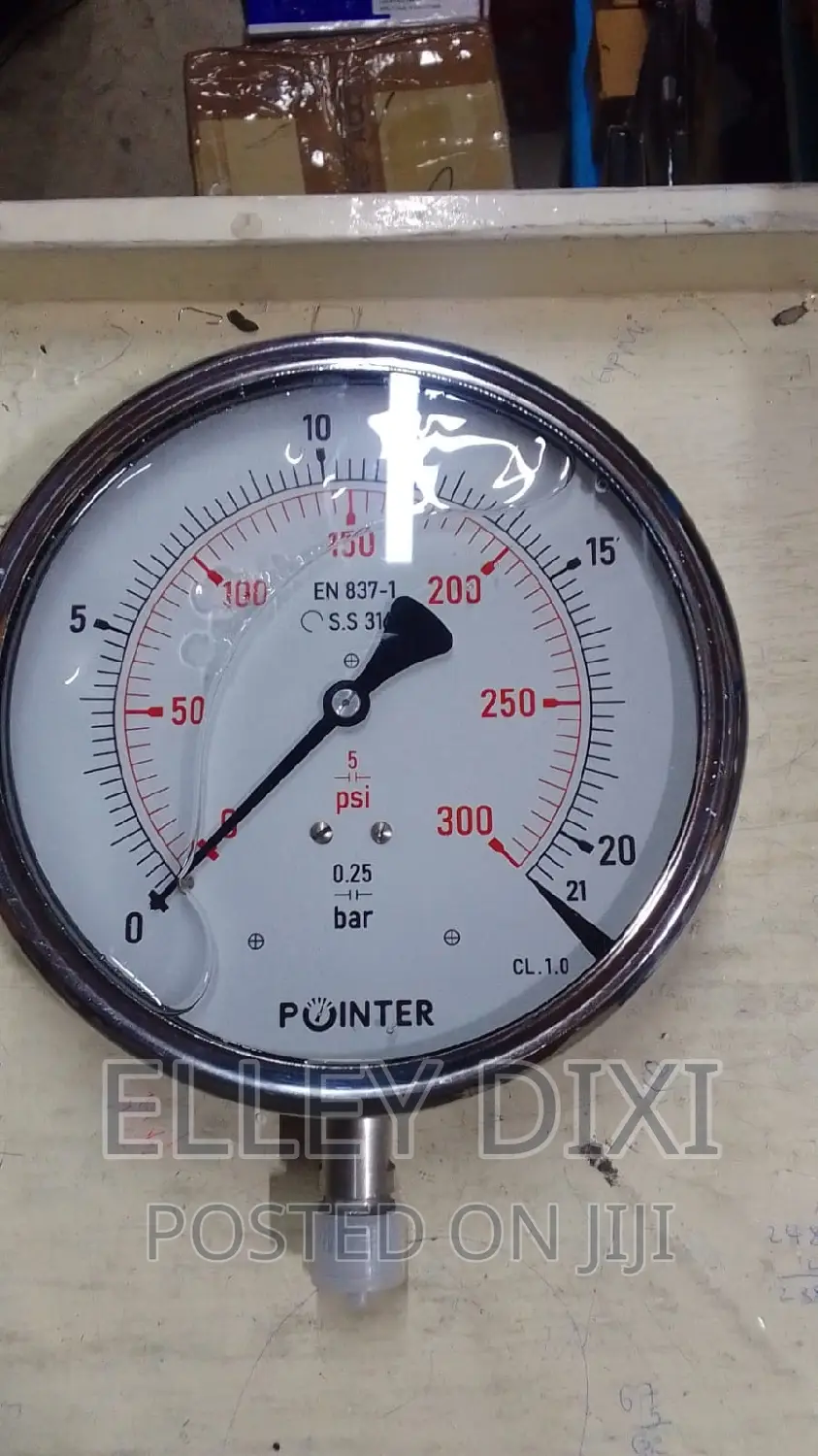 Pressure Gauges