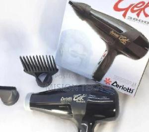 Blow Dryer - thumbnail 2