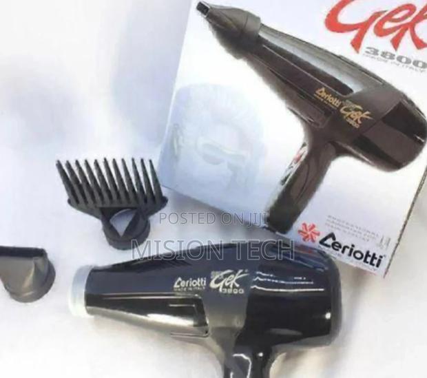 Blow Dryer - main view