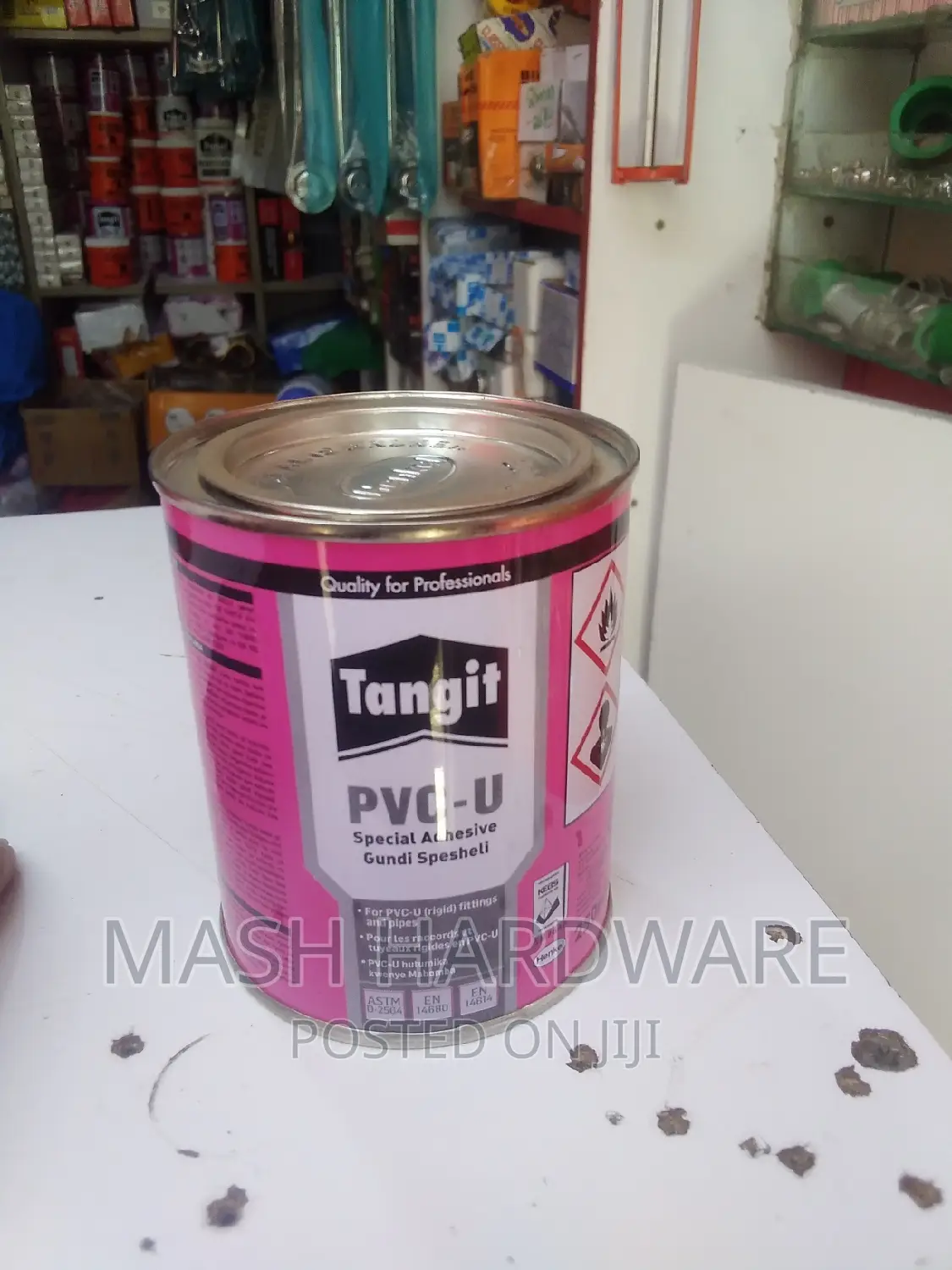 250ml Tangit Glue.