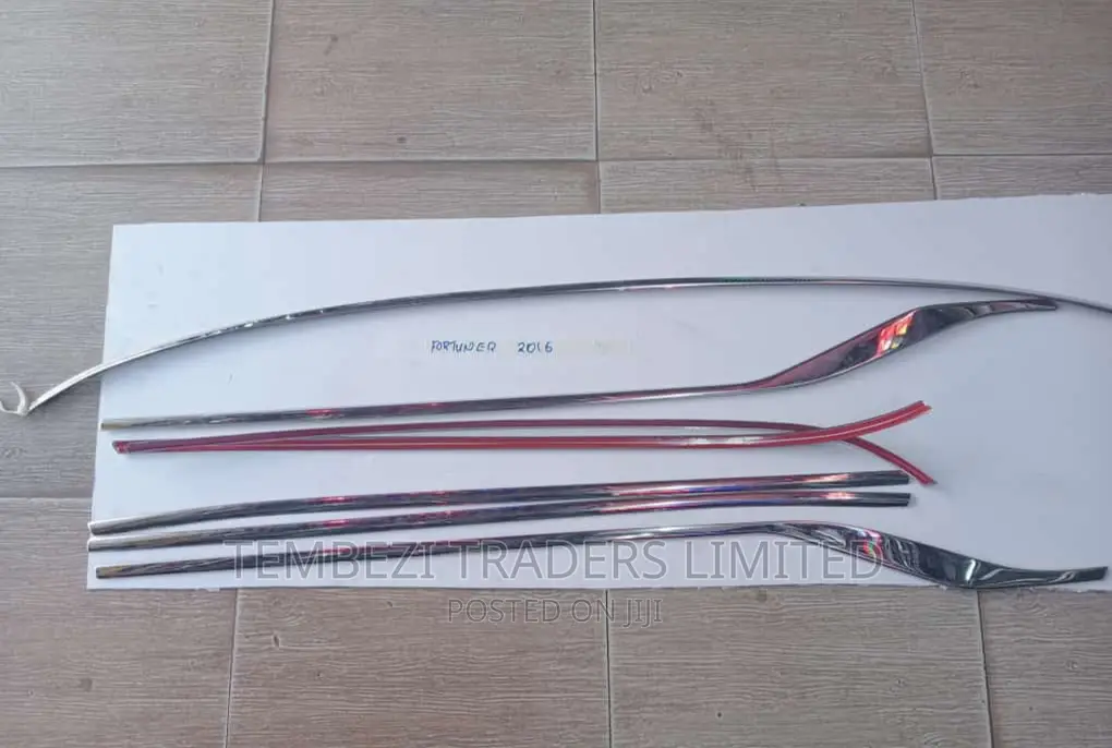 Window Chrome Fortuner 2018 New Model
