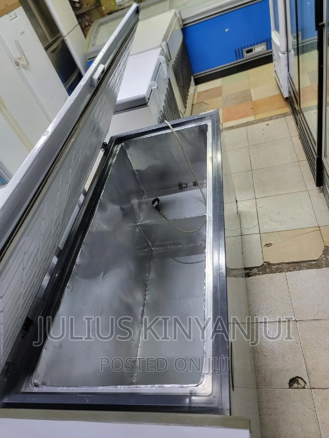 Westpoint Freezer 450l