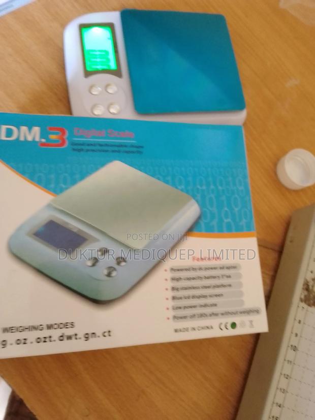 Analytical Balance Machine 0.00 -600g - main view