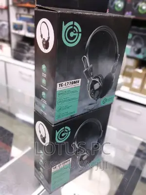 Tucci Wired Headphones