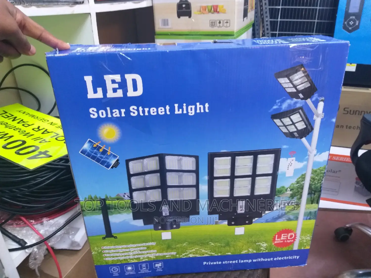 300W Integrated All in One SOLAR STREET LIGHT Black