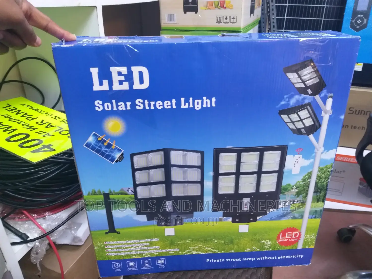 300W Integrated All in One SOLAR STREET LIGHT Black