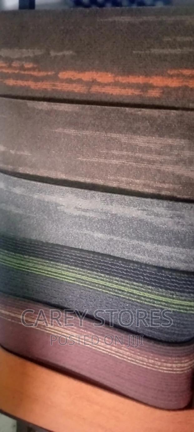 High Quality Carpet Tiles - thumbnail 2