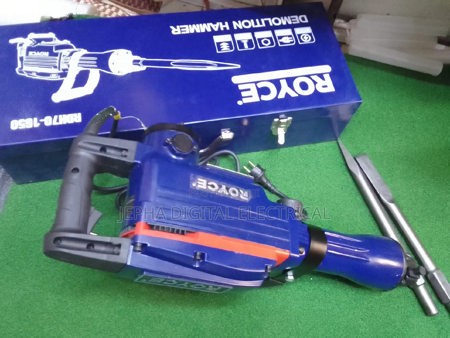 Royce Demolition Breaker