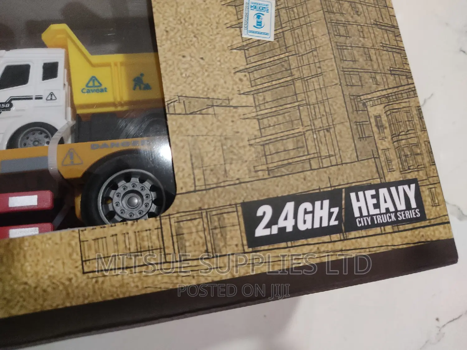 City Truck Toy Transport Truck With Remote 67x21x15cm.