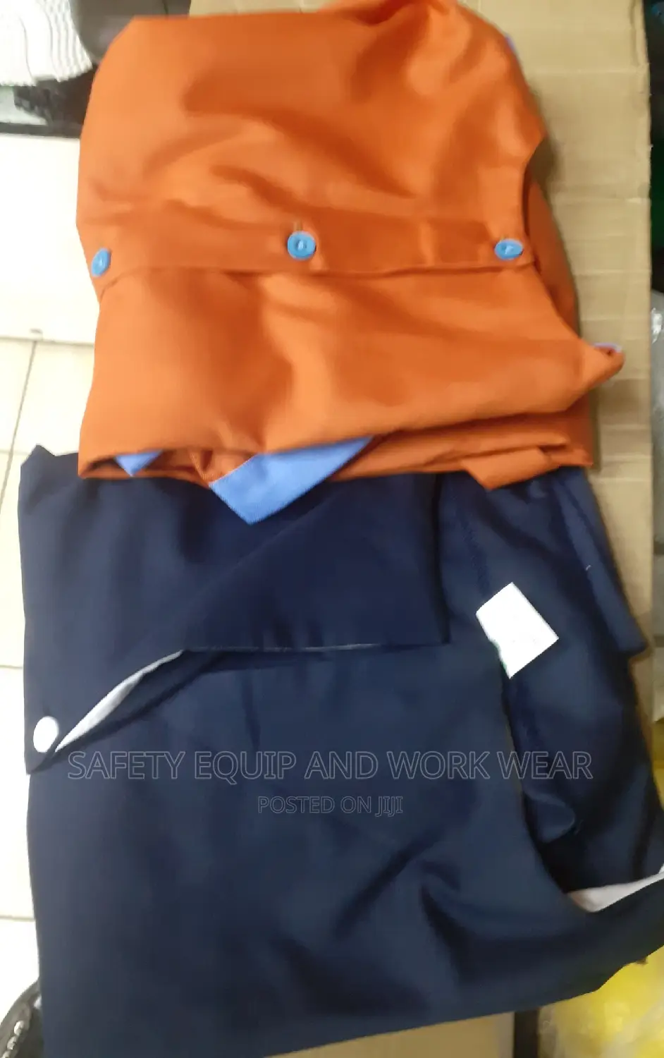 House Keeper Uniform With Good Quality for Sale