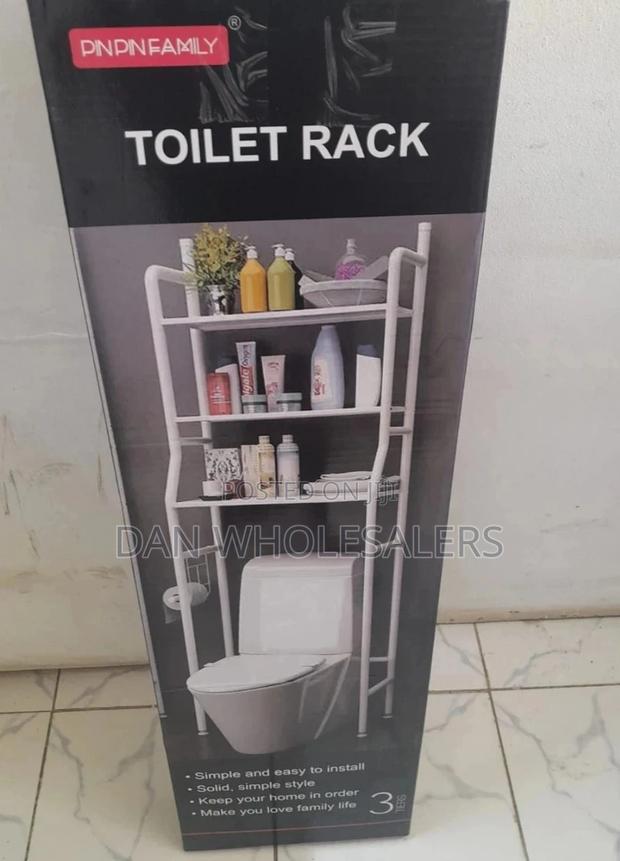 3 Tire Toilet Rack - main view