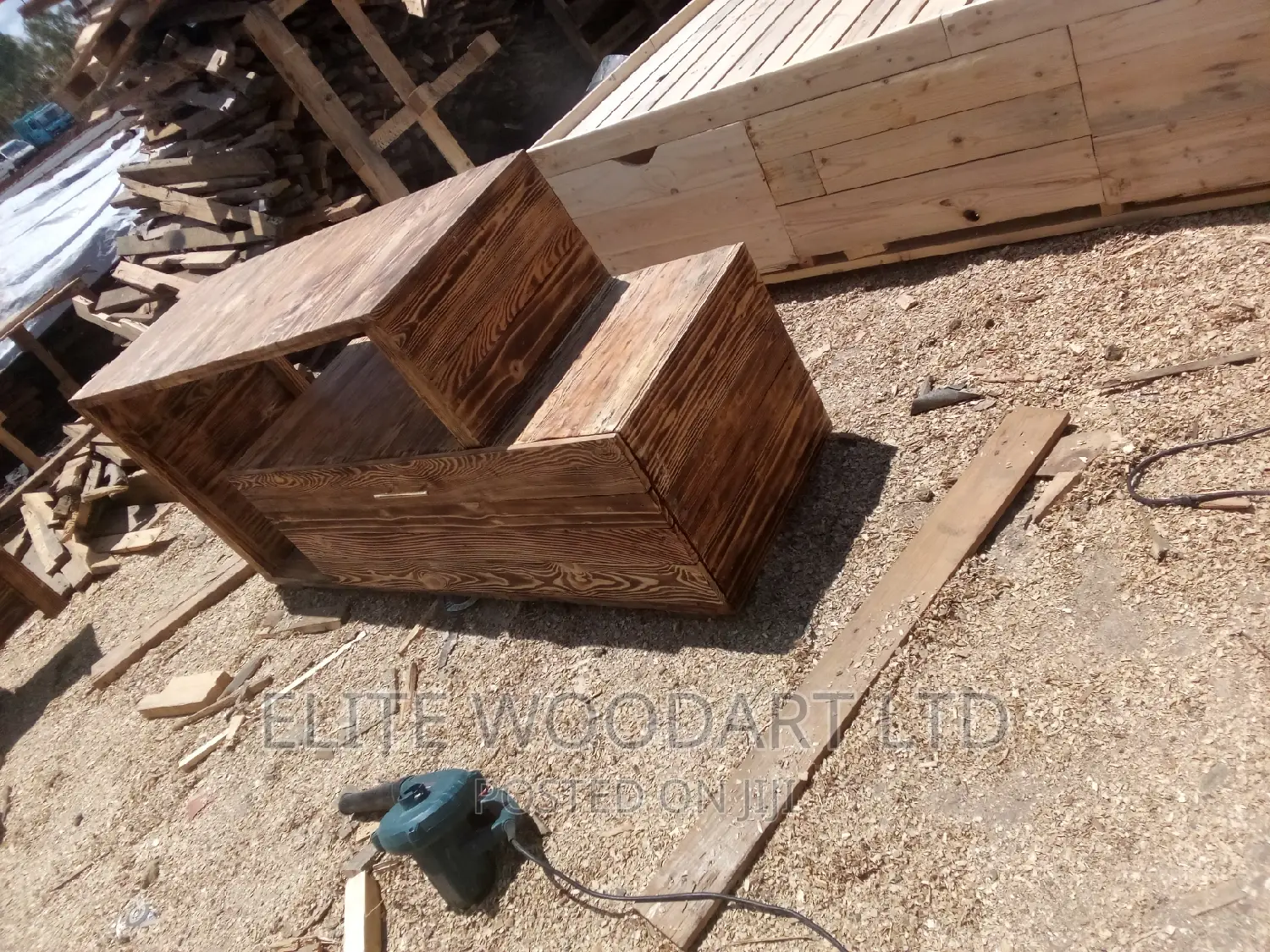 Elegance Rustic Tv Stand